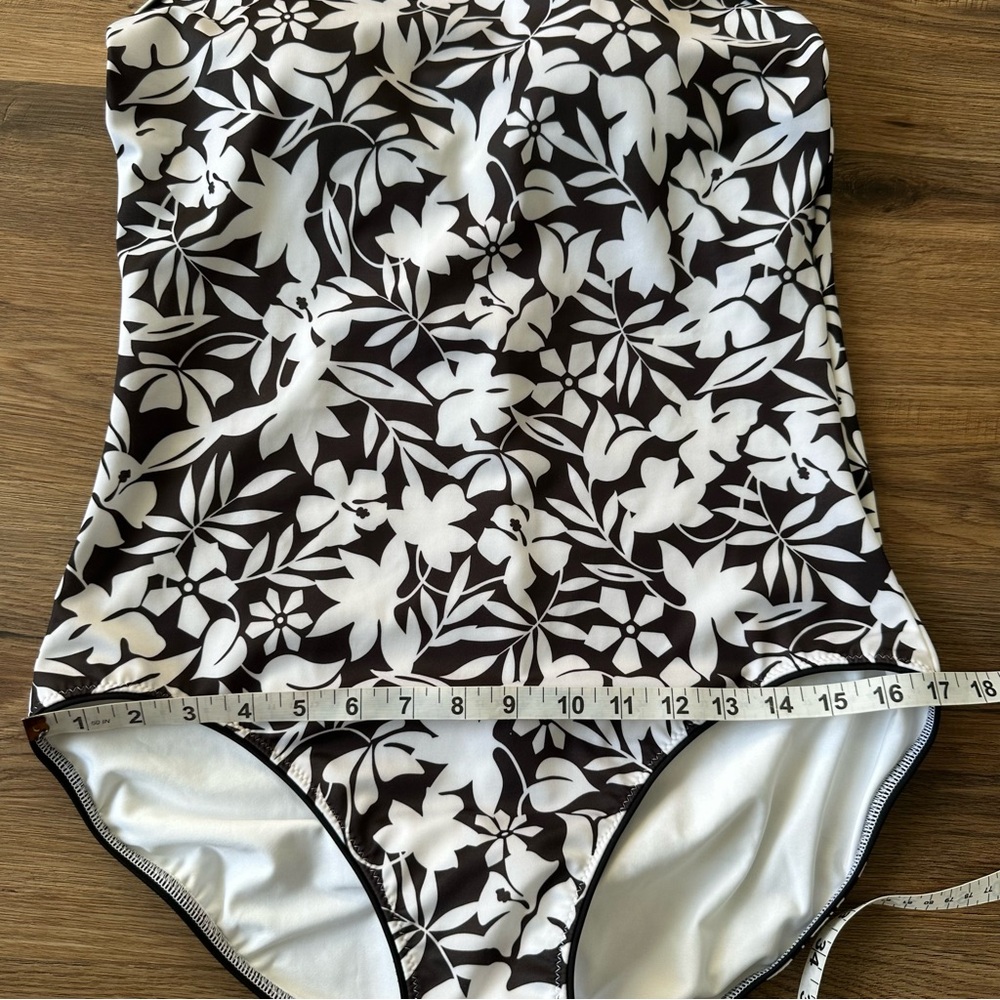 Lands‎ End Floral One Piece Swimsuit 14 Black White Havana Built In Bra Modest - Picture 11 of 13